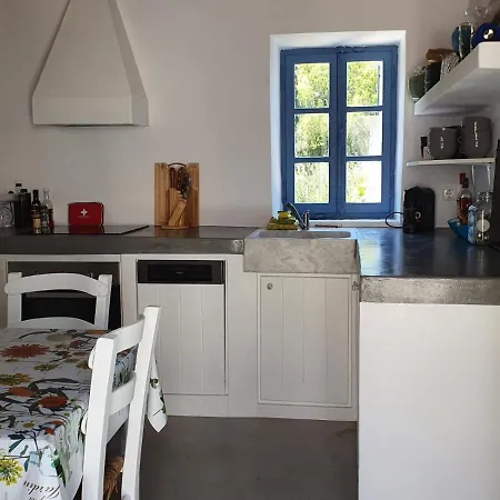 Diamoni Afroditi *